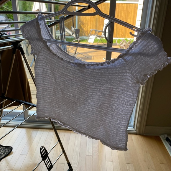white cropped top - Picture 2 of 3